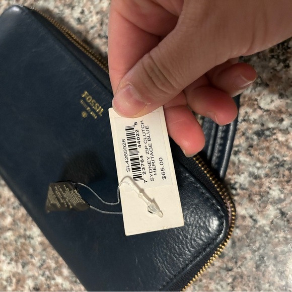 Fossil Navy Leather Wristlet with Gold Accents - Picture 5 of 5